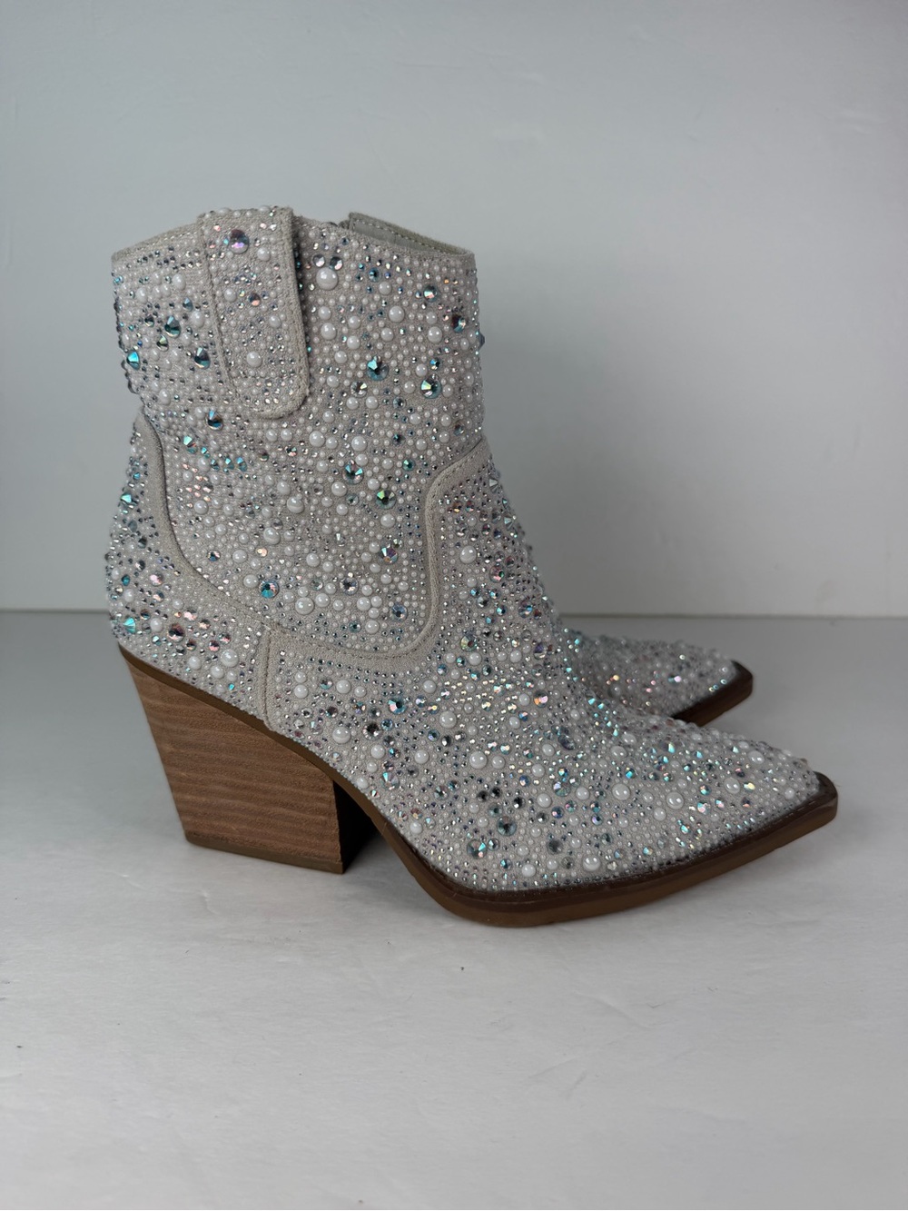 Very G Kady Pearl Women’s Size 8 Rhinestone Western Cowboy Ankle Boots White - Picture 14 of 14